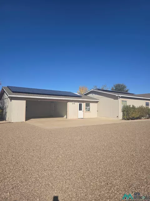 7725 Hermanas SW, Deming, NM 88030