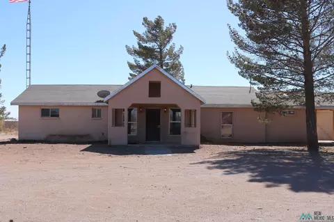 3150 Leghorn Ln SW, Deming, NM 88030