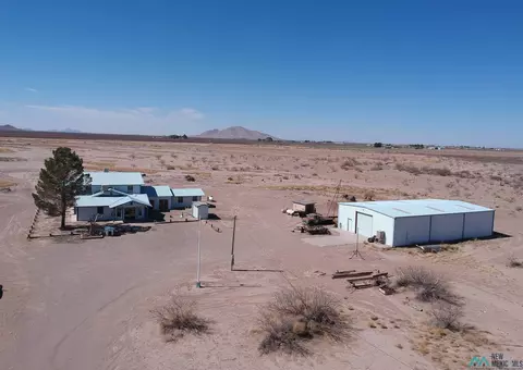 7330 La Bajada Rd SW, Deming, NM 88030