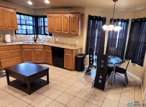 2621 Wallace St, Clovis, NM 88101 photo 5