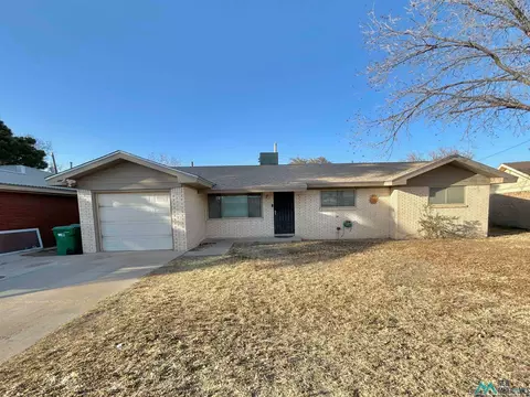 500 W Saint Anne Plac Plac, Hobbs, NM 88240