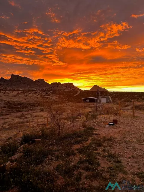 10745 Pampas Rd SE, Deming, NM 88030