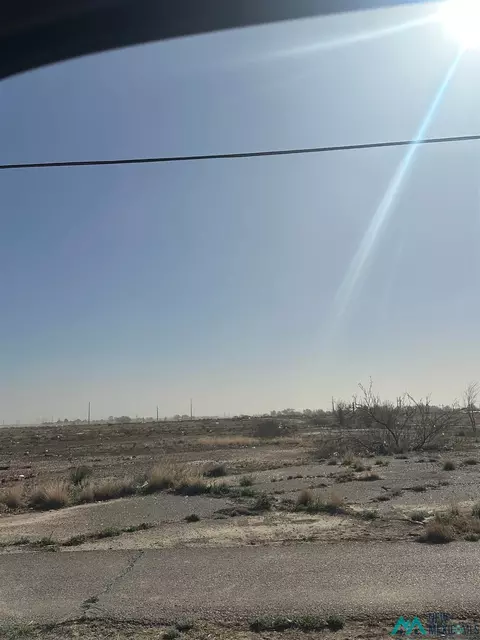 5905 S Main St, Roswell, NM 88203