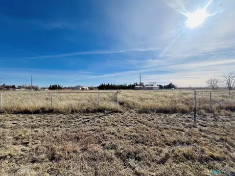 221 Lynn Ave, Clovis, NM 88101 photo 1