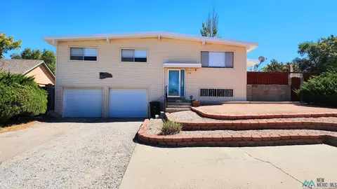 1119 Burke Dr, Gallup, NM 87301