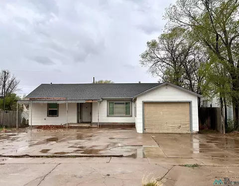 2312 Axtell St, Clovis, NM 88101