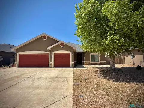 1825 N Orchid Dr, Hobbs, NM 88240