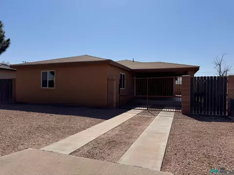 114 N Osborn Ave, Artesia, NM 88210
