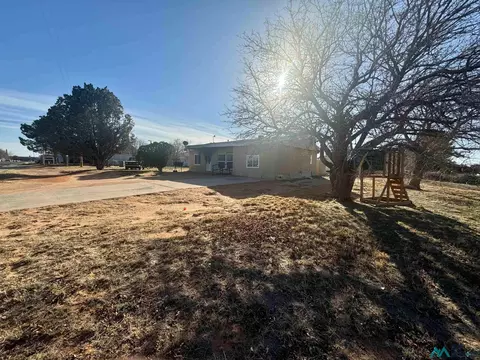717 N Bataan, Hobbs, NM 88240