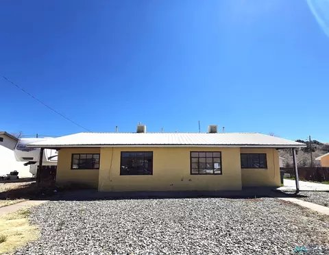 1904 Gladden Ave, Gallup, NM 87301