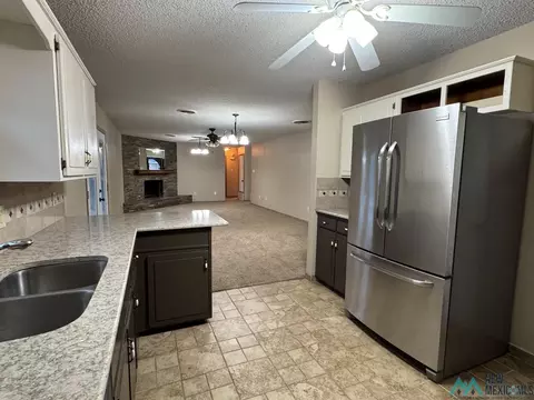 1809 Jonquil Park Dr, Clovis, NM 88101 photo 11