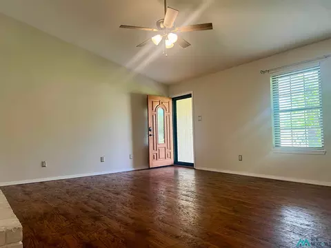 1705 Imperial, Clovis, NM 88101 photo 4