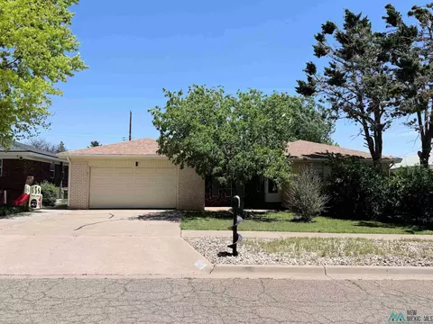 2205 Moberly, Clovis, NM 88101