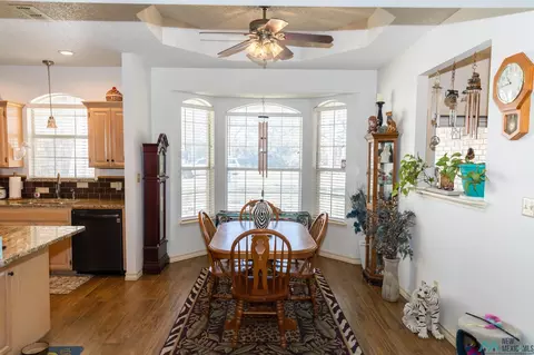2412 Howard Cowper Dr, Clovis, NM 88101 photo 9