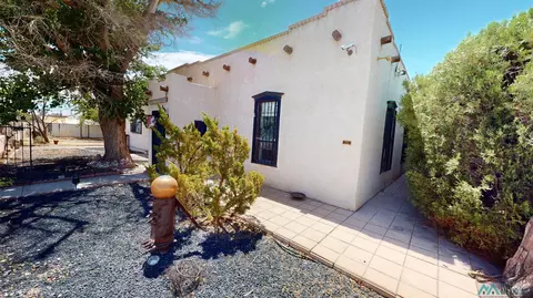 320 W Maple St, Deming, NM 88030