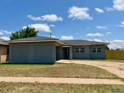2901 Horn, Clovis, NM 88101 photo 2