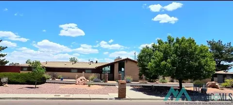 1707 Red Rock Dr, Gallup, NM 87301