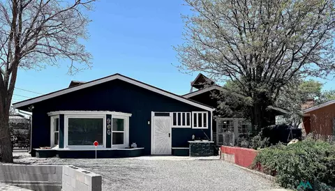 906 Dani, Gallup, NM 87301
