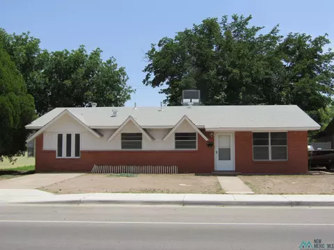 1901 W Hermosa Dr, Artesia, NM 88210
