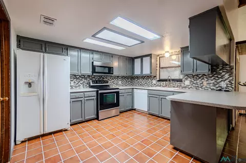 3765 Glenfield Dr, Clovis, NM 88101 photo 13