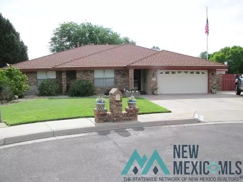 1207 W El Caminito St, Hobbs, NM 88240