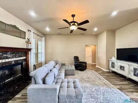 104 Falcon, Clovis, NM 88101 photo 5