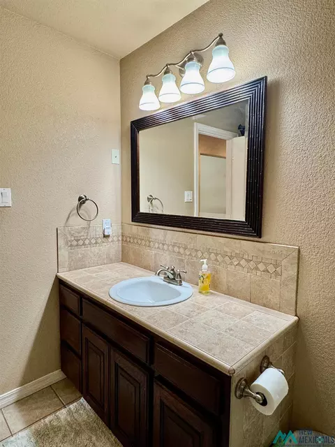 104 Falcon, Clovis, NM 88101 photo 25