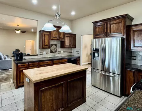 104 Falcon, Clovis, NM 88101 photo 10