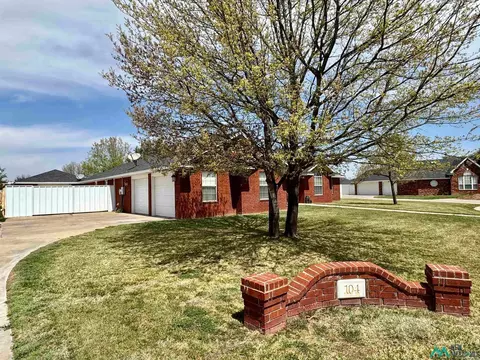 104 Falcon, Clovis, NM 88101 photo 52