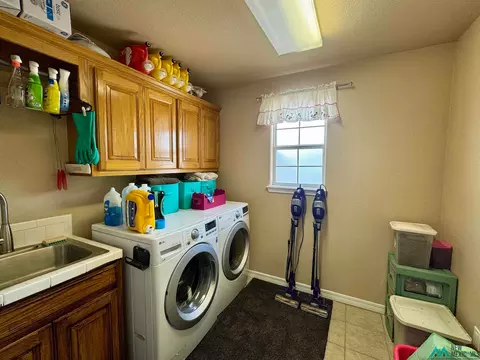 104 Falcon, Clovis, NM 88101 photo 30
