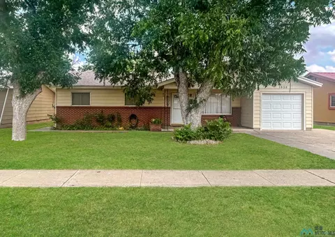 1838 N Brazos Dr, Hobbs, NM 88240
