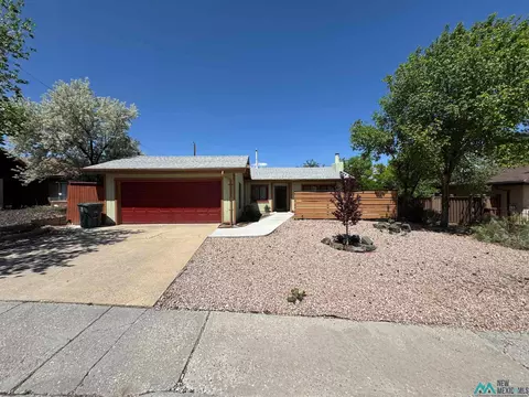 1712 Boulder, Gallup, NM 87301