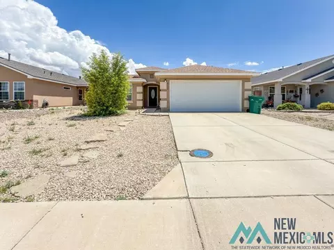 4907 W Dark Horse Dr, Hobbs, NM 88240