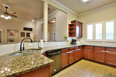 2705 Hammond, Clovis, NM 88101 photo 5