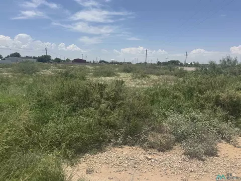 3207 West Main Street, Artesia, NM 88210