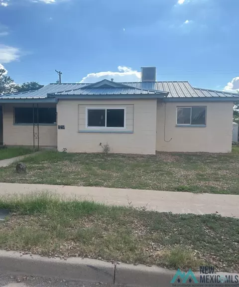 1214 S Santa Catalina, Deming, NM 88030