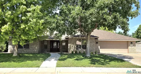 6 N Sky Loop, Roswell, NM 88201