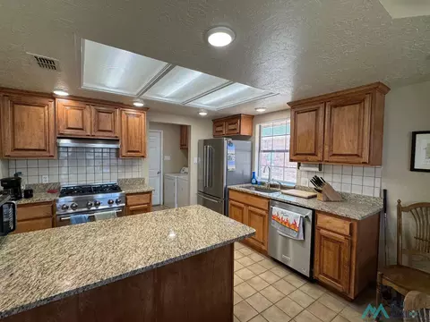 1605 Windsor Way, Clovis, NM 88101 photo 3