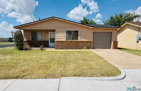 902 E Midwest St, Hobbs, NM 88240