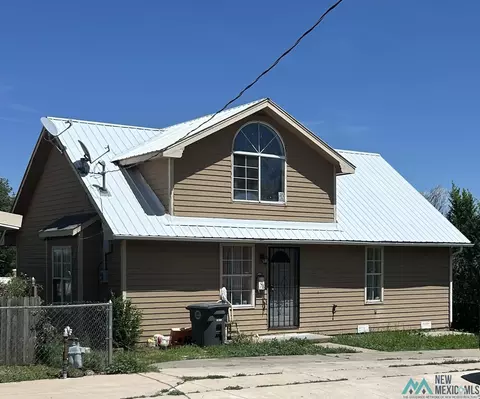 608 Chavez St, Las Vegas, NM 87701