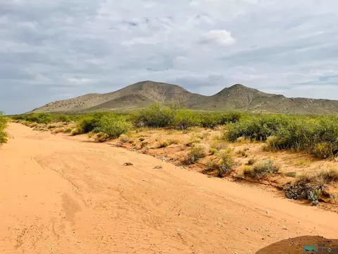Solana St, Deming, NM 88030