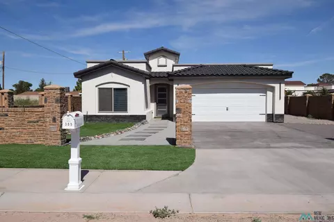 305 S Yucca St, Deming, NM 88030