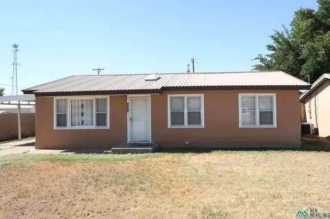 301 W Mcarthur Ave, Artesia, NM 88210