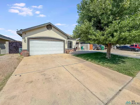 1907 N Homestead Dr, Hobbs, NM 88240