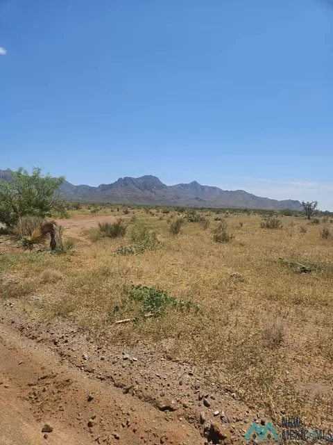 Camino Doce Se, Deming, NM 88030