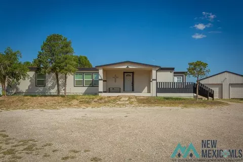 2624 West Ave, Artesia, NM 88210