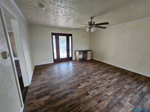 920 E 10th St, Clovis, NM 88101 photo 3