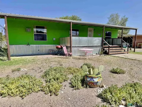 660 Post St, Truth Or Consequences, NM 87901