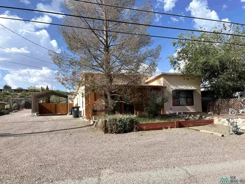 1180 E Riverside Dr, Truth Or Consequences, NM 87901