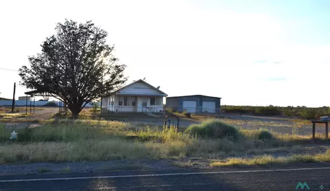 5690 8th St SW, Deming, NM 88030